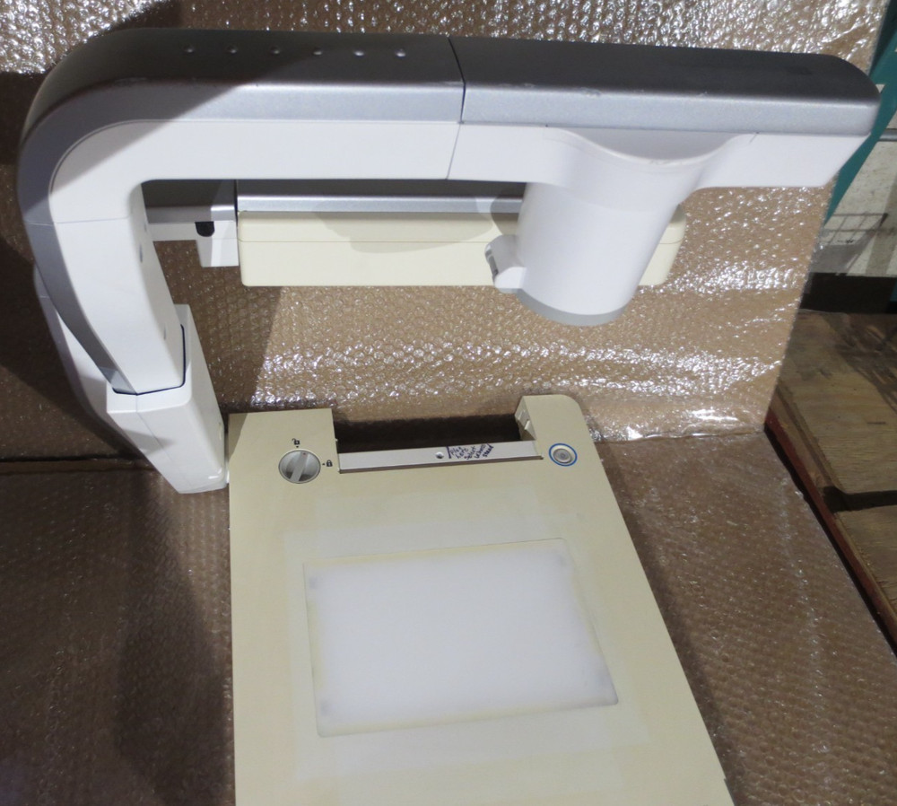 ELMO P100 Visual Presenter & Document Camera No Power Adapter