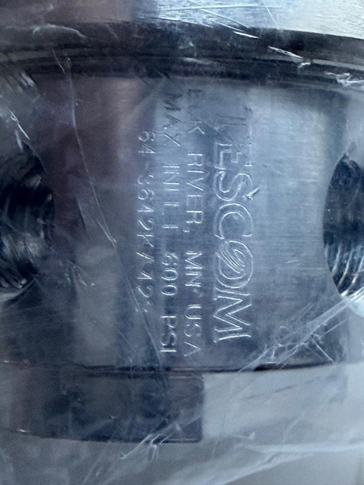 Tescom 64-3642KA423 Pressure Regulator