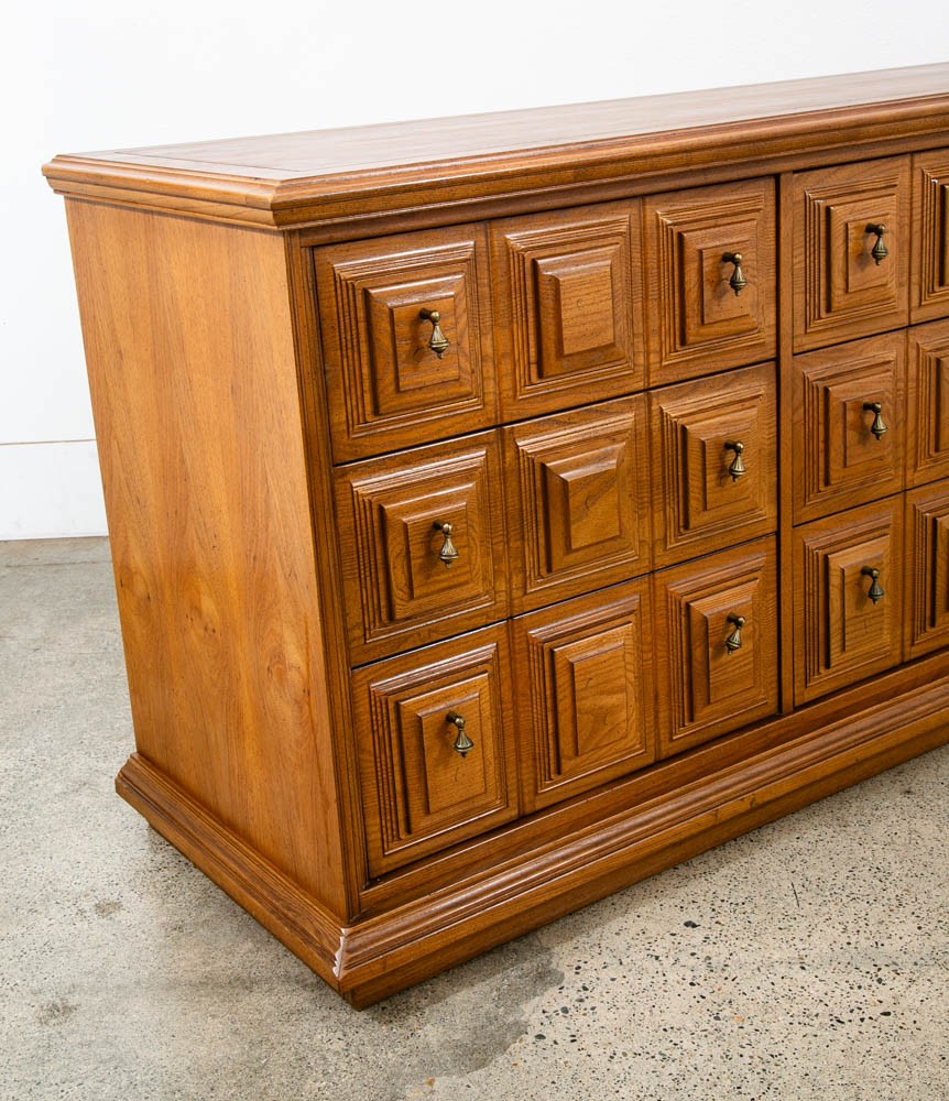 Mid Century Modern Credenza Server Buffet Stanley Oak 9 Drawers Cabinet 1970s