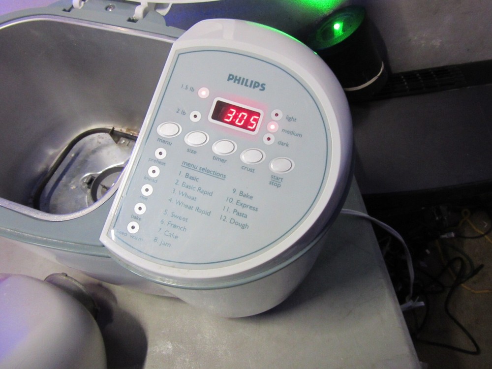 Nice Philips HL5231 Bread Maker Machine FREESHIP