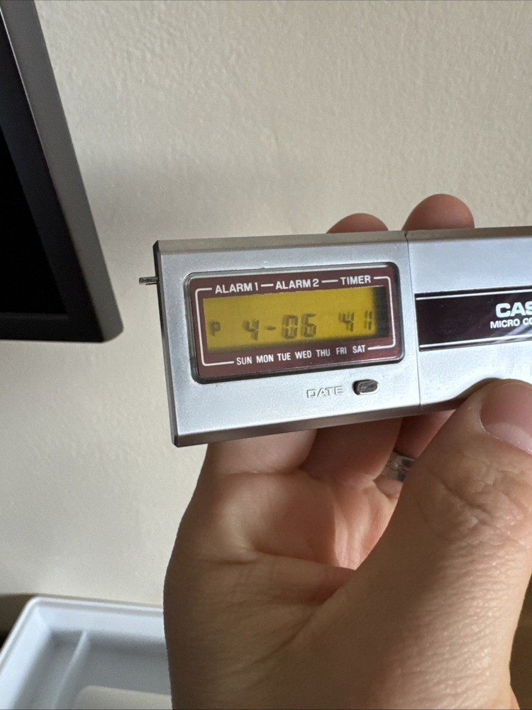 Vintage Casio MQ-2 Micro Computer & Calculator Quartz Alarm Clock