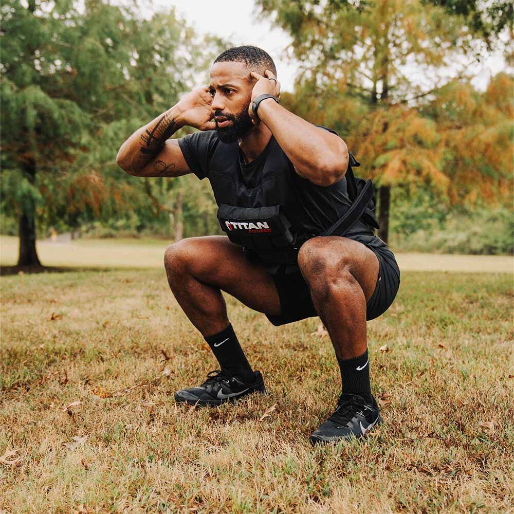 Titan Fitness Elite Series 40 LB Adjustable Weight Vest, (16) 2.5 LB Ingots