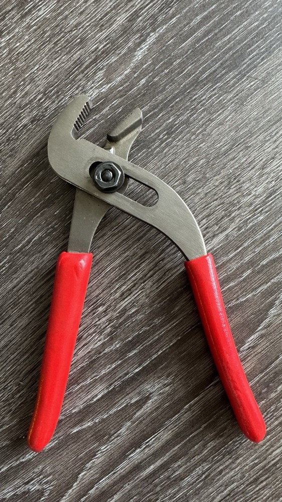 Snap-on 7" Adjustable Joint Pliers
