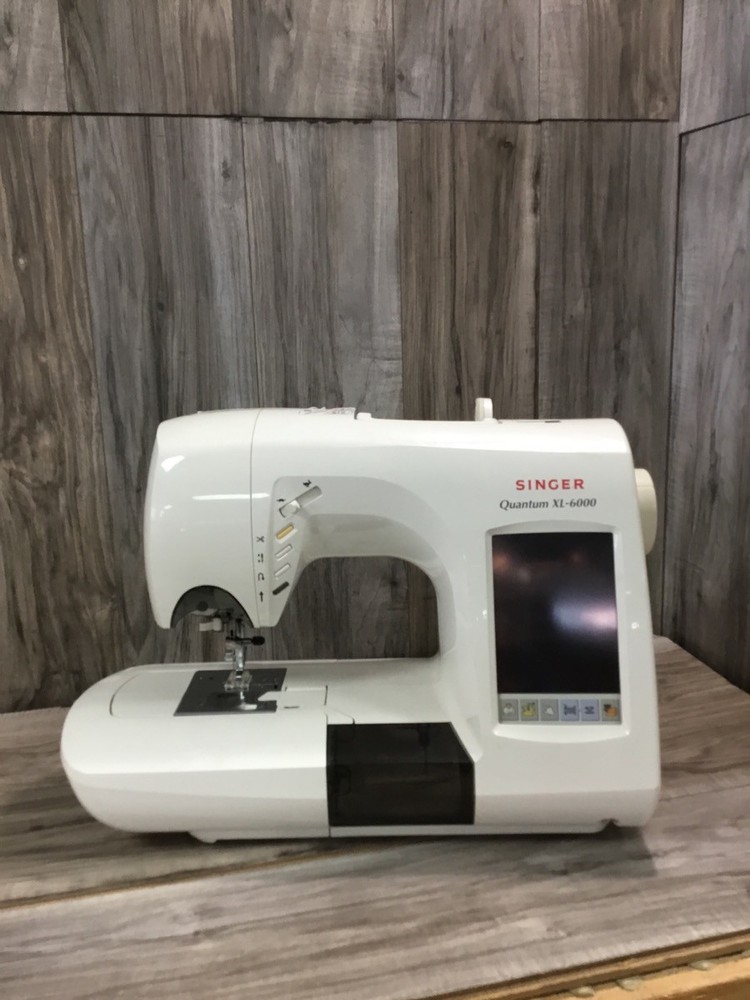 SINGER QUANTUM XL-6000 (PSL038973)