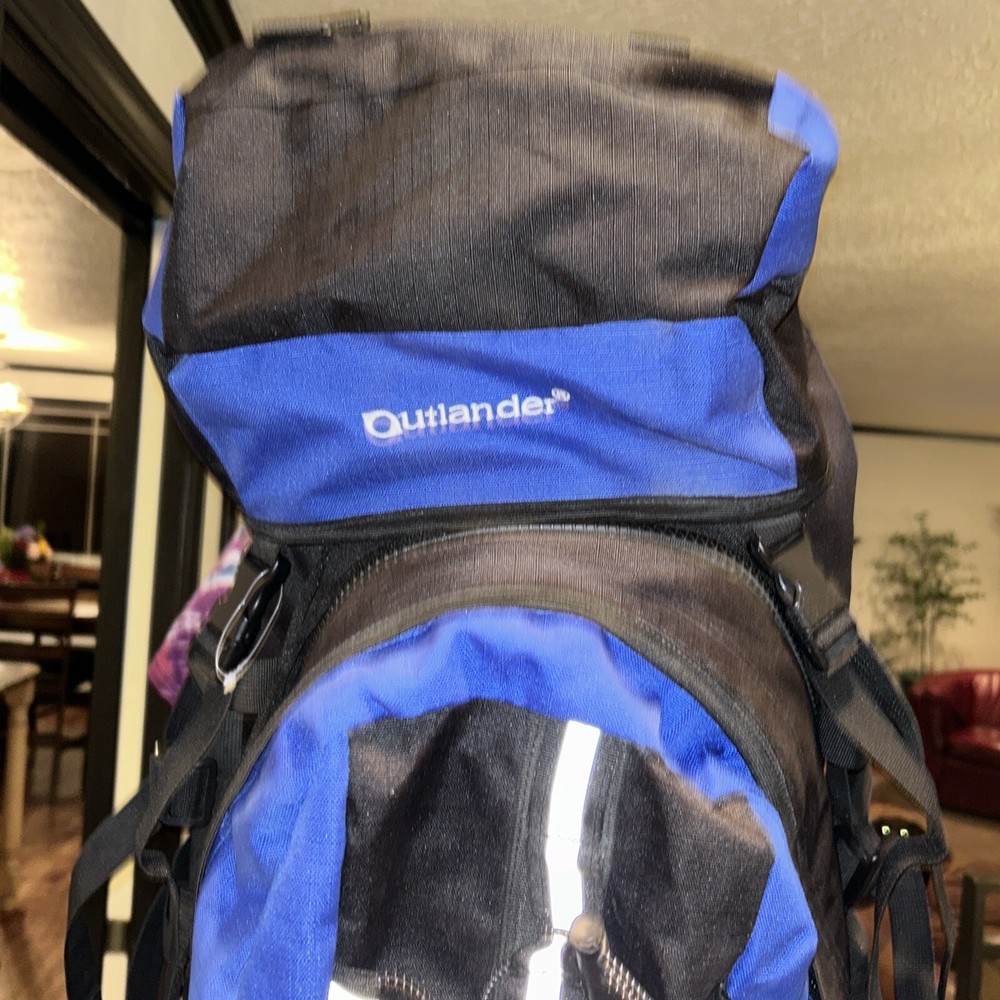 Outlander Extreme 80 Internal Frame Backpack W Detachable Day Pack Blue/Black