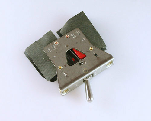 11AT-9 Honeywell MicroSwitch Toggle Switch