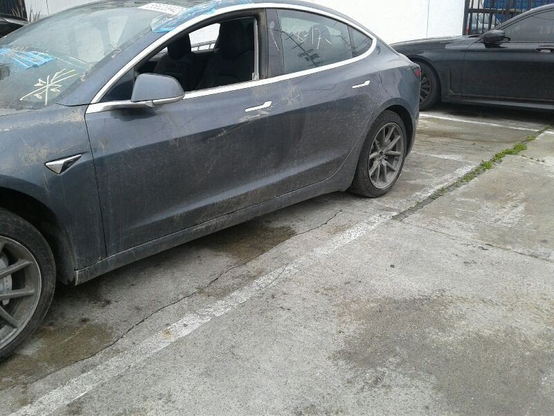 TESLA 3 2019 Camera/Projector 117421