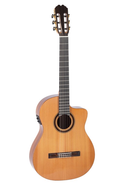 Admira Granada Ectf Cutaway Electrified Classical Thin Body With Solid Cedar Top