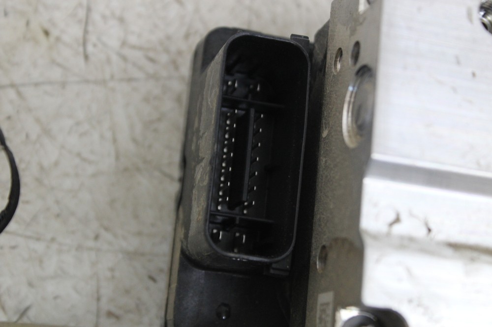 22-24 SUZUKI HAYABUSA ABS PUMP UNIT MODULE