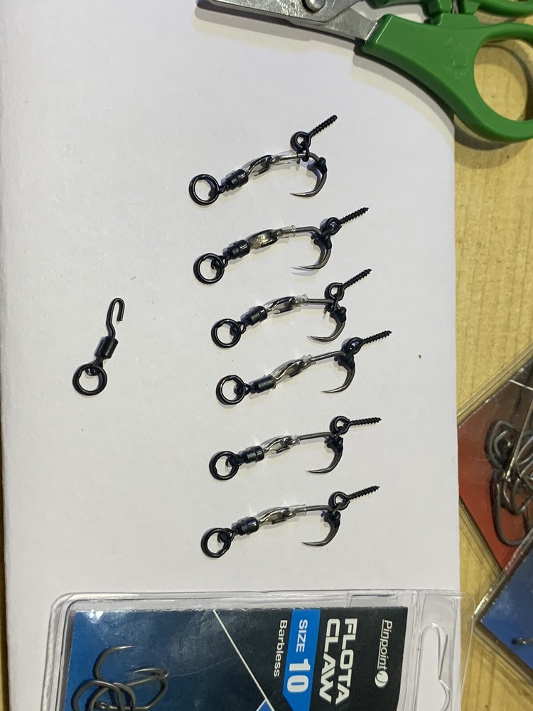 Ronnie Rigs / Spinner rigs x3 - Using Korda Components and a Nash Claw Hook