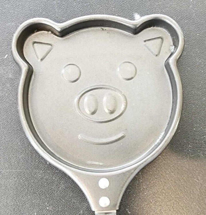 Cooks Works - Pancake And Eggs Pan - Nonstick Pig Pan Fun Face