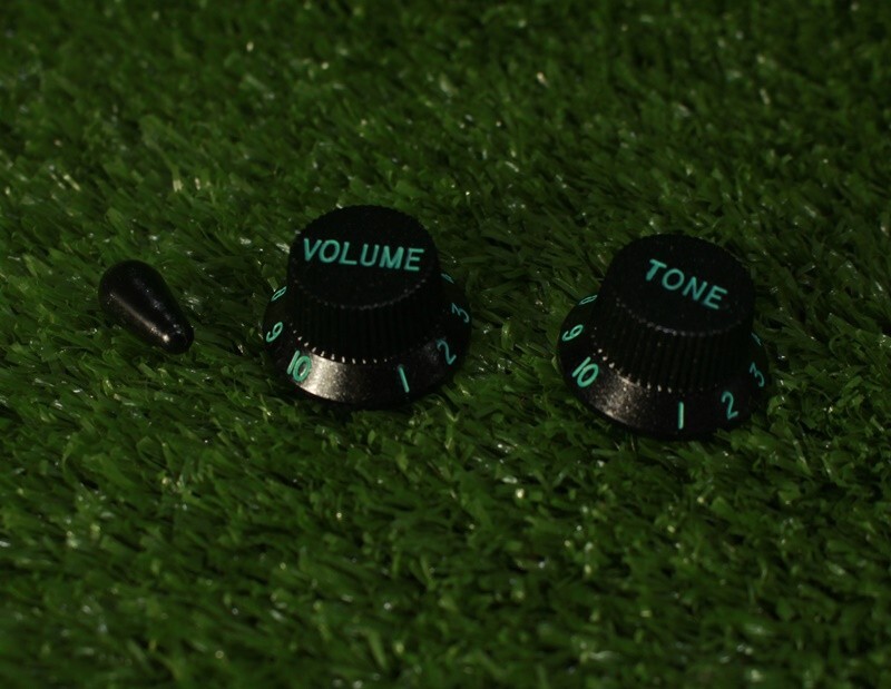 Custom Knobs Set For Ibanez Guitars w Tip - Black Sparkle
