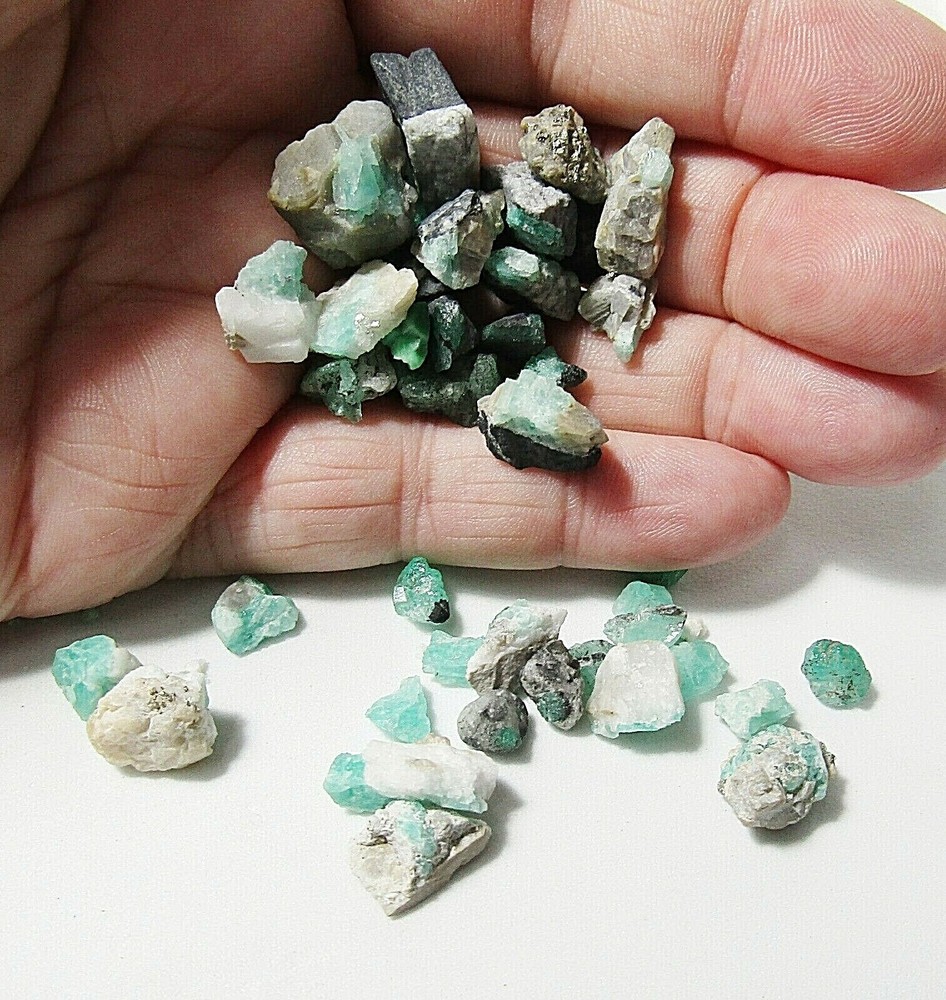 Raw Emerald Stone (1) in its Matrix