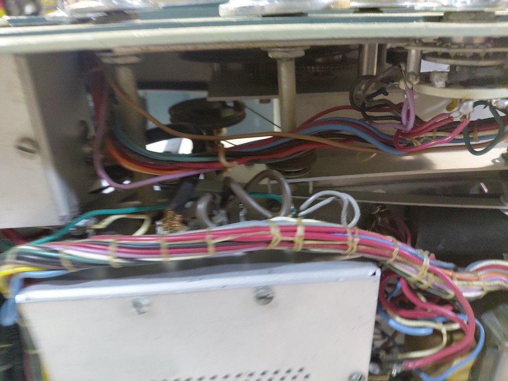 Heathkit VHF-1 Seneca 2 and 6 Meter Transverter Power Up ONLY Untested Estate