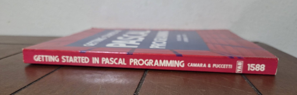 Set of 3 Vintage manuals Oxford Pascal, Pascal Programming, SpeedScript Comm. 64