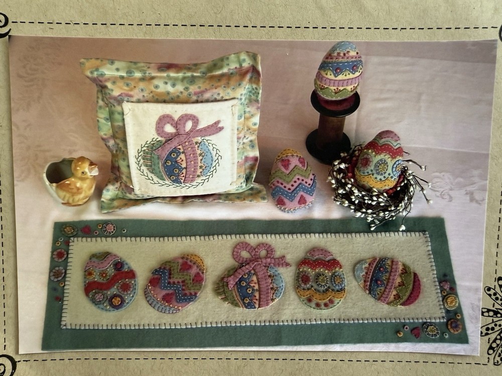 Bird Brain Designs Table Runner, Stuffed Eggs & Pillow Pattern ~ Eggs On Parade