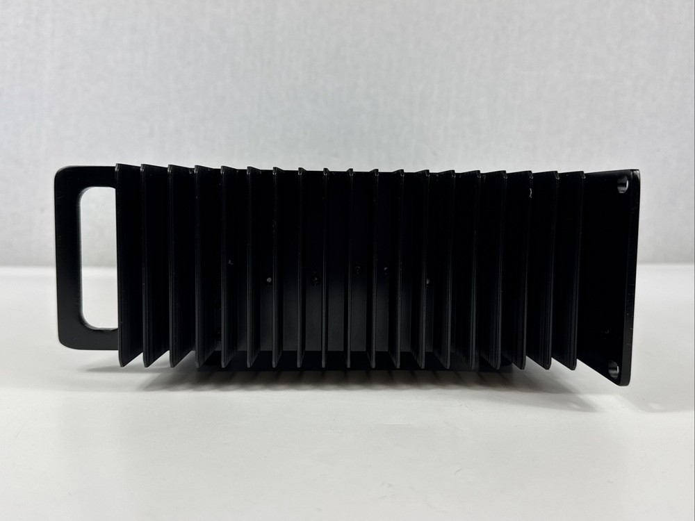 Behringer Reference Amplifier Model A500 Working Used