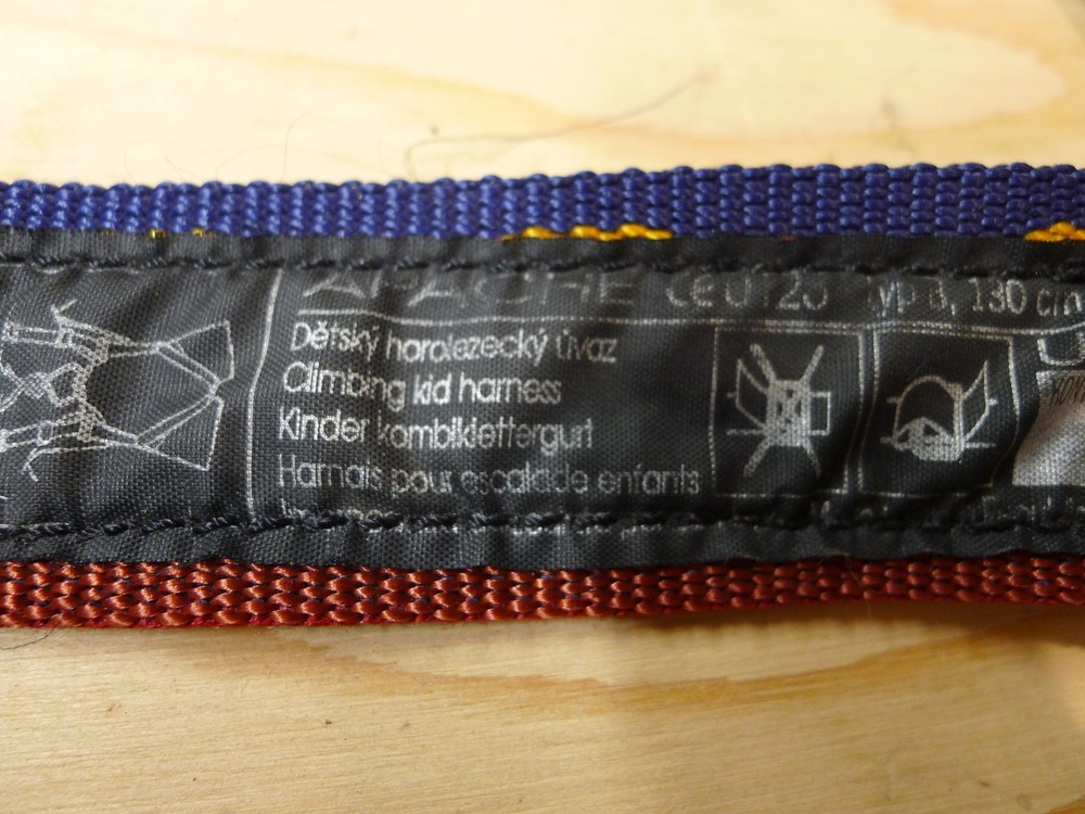APACHE Climbing Harness 60kg 130 cm limit