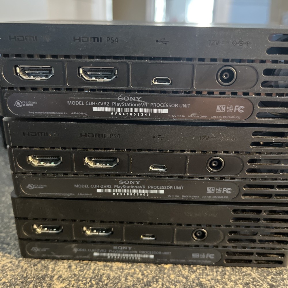Sony VR Processor Unit For PS4 Lot Untested