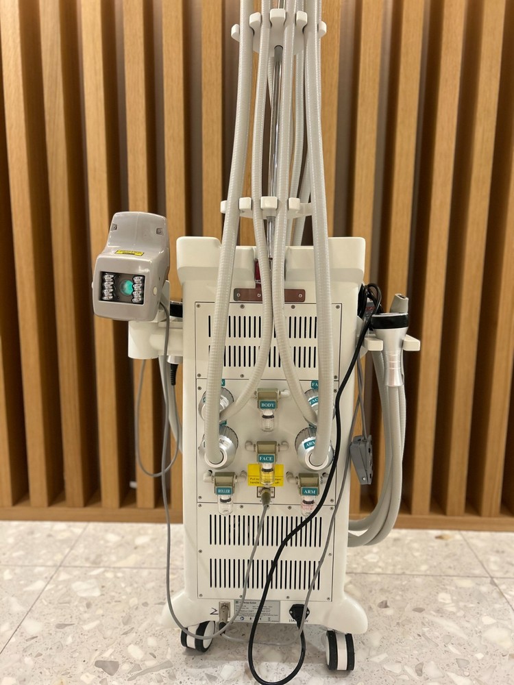 KumaShape Body Contouring Machine
