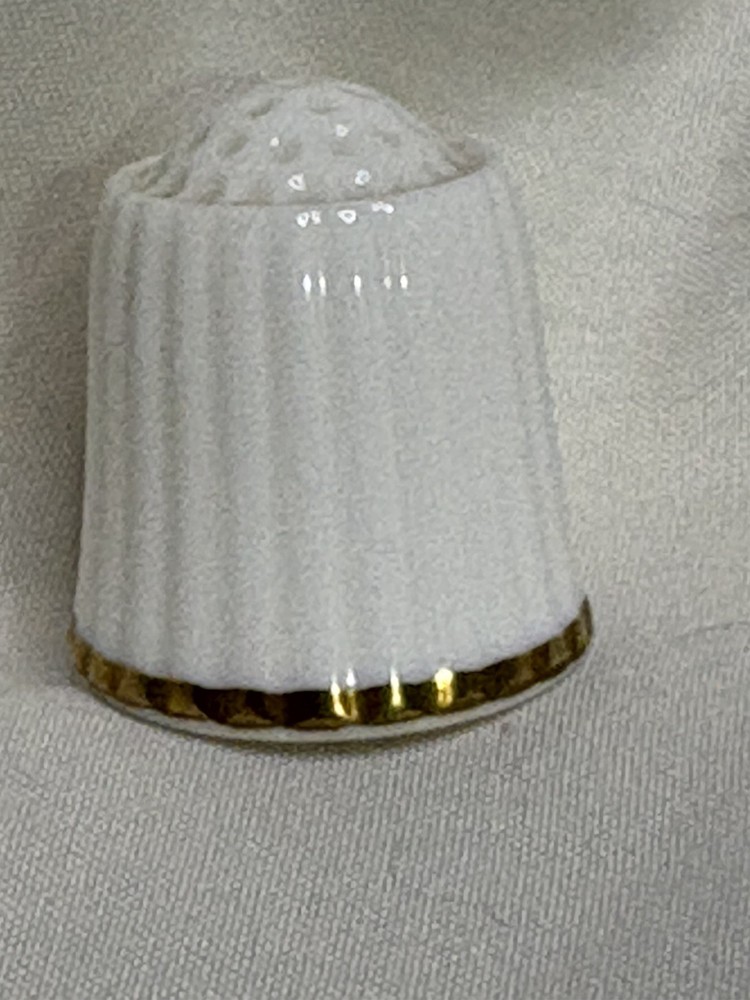 Vintage Noritake Studio Collection Bone China Thimble White