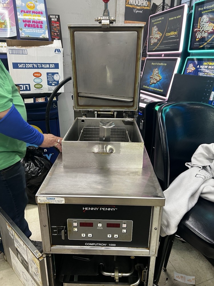 Commercial Fryer Herry Penny￼