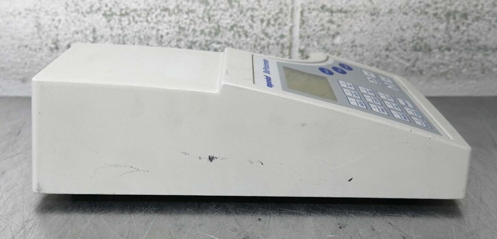 Eppendorf Biophotometer Spectrophotometer 6131