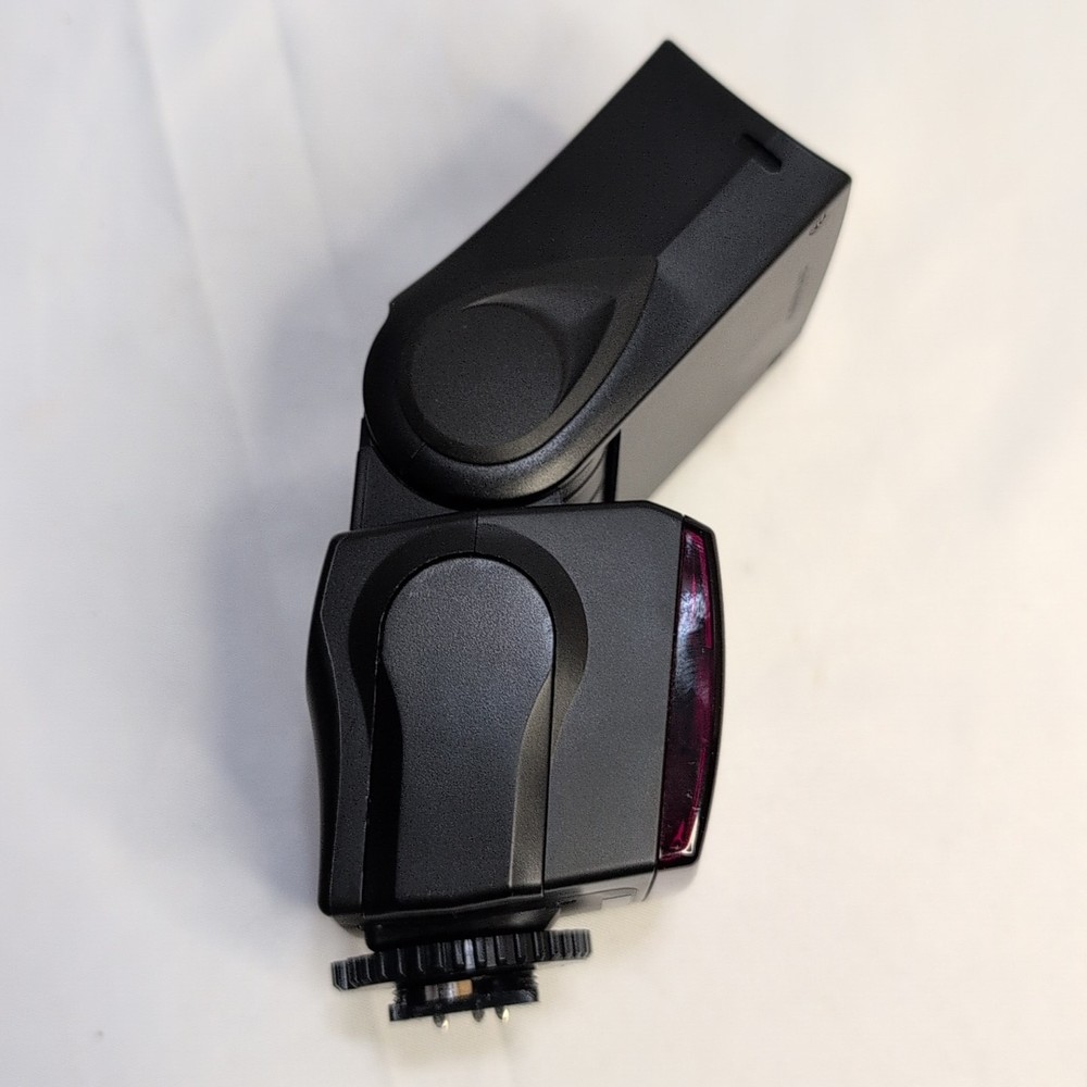 Sunpak DigiFlash 2800 Flash Unit for Nikon DSLR Camera Tested