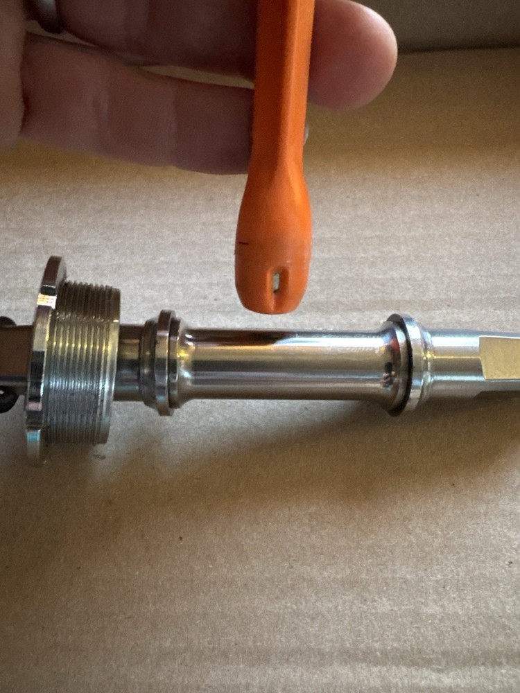 Campagnolo 68-SS Hollow BB Spindle Titanium Super Record