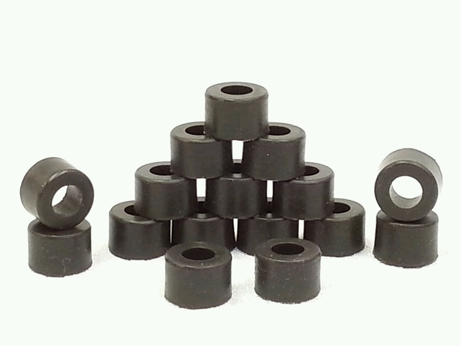 ☆16 REAR SILICONE TIRES☆ For TYCO 440X2 & 440 Magnum HO Slot Car Parts .448 Dia