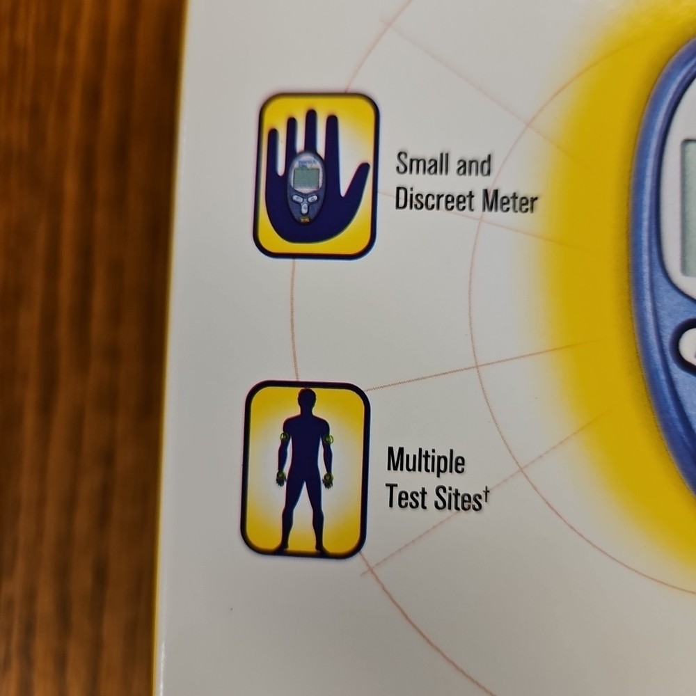 Freestyle Lite Meter Blood Glucose Monitoring System Tiny Sample No Coding