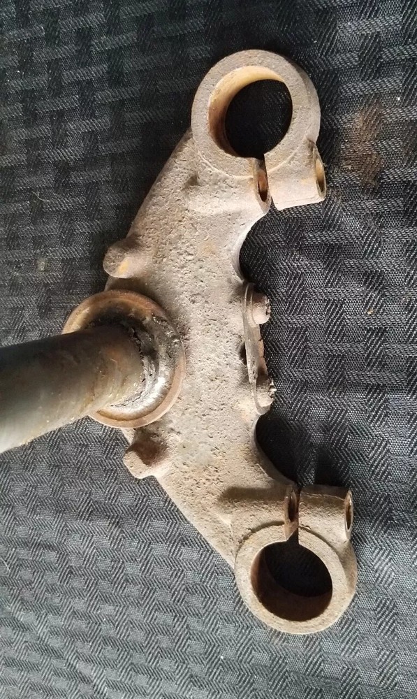 1972 Yamaha JT2 Triple Tree Lower ♻️