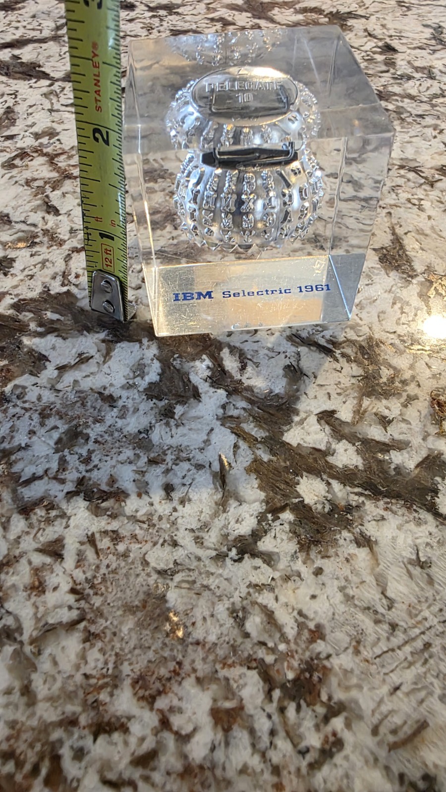 1961 IBM SELECTRIC TYPEFACE ADVERTISING LUCITE CUBE PAPERWEIGHT TYPEWRITER Rare