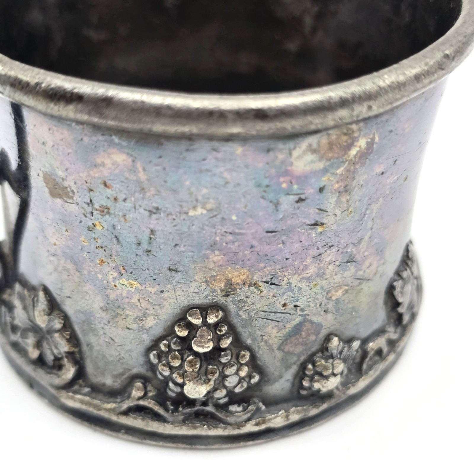 Antique Barbour Silver Co Quadruple Plated 260 Victorian Floral Fruit Cup Mug