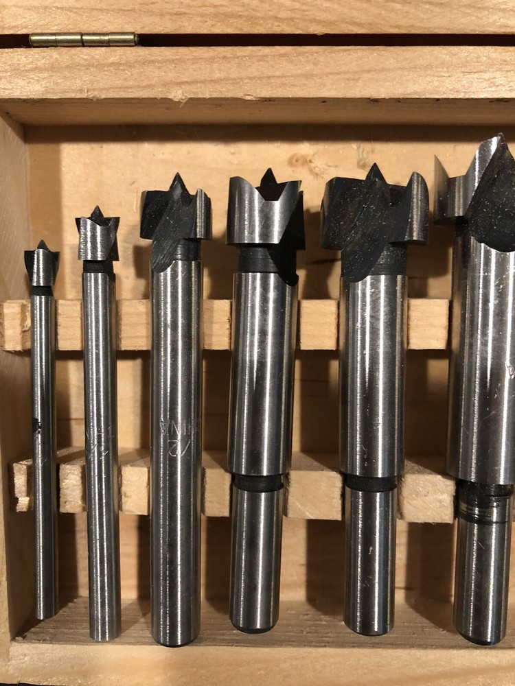 7 Piece Forstner Drill Bits set. (1/4"-1")