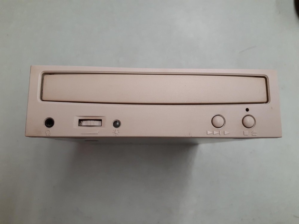 USDRIVE 20DY Desktop Drive - Beige Bezel