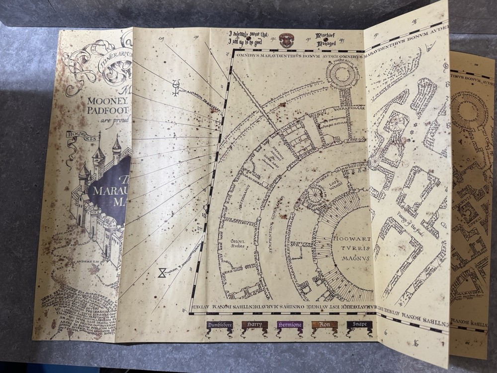 Harry Potter Marauders Map & Wand Interactive Footprints Light Sounds
