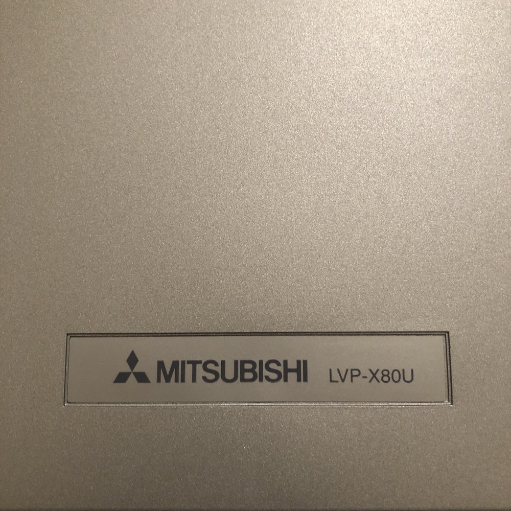 Mitsubishi LVP-X80U LCD Projector Multimedia Video Computer
