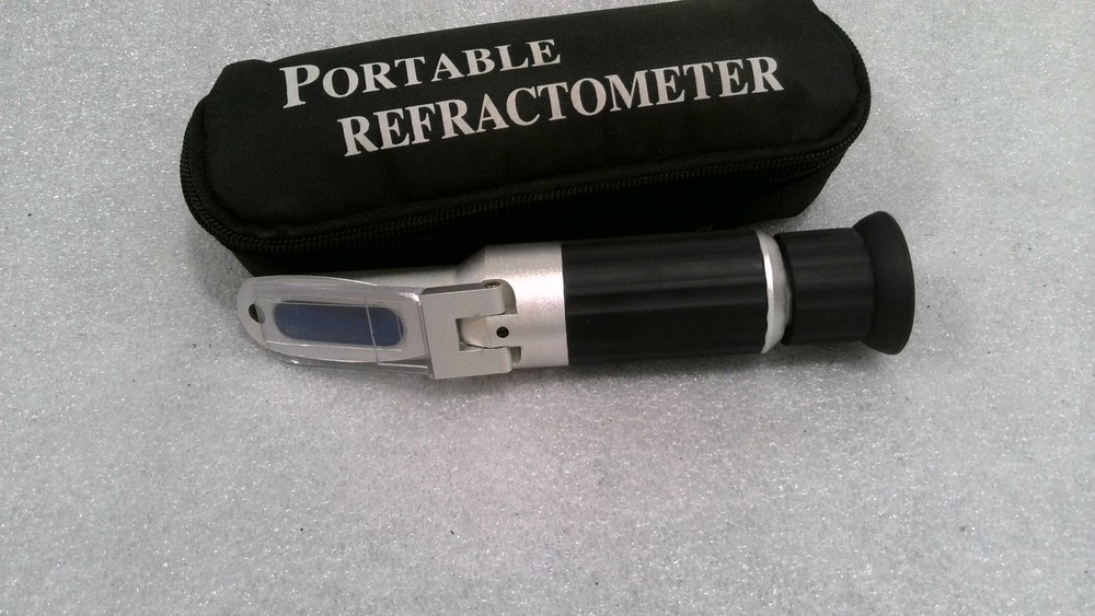 GRINDMASTER CECILWARE W0470051 PORTABLE REFRACTOMETER 0-32 BRIX MEASUREMENT