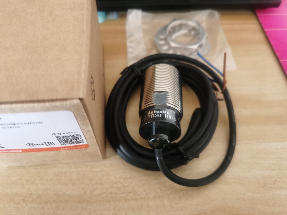 Qty:1 NEW For Autonics PR30-10DN Proximity switch sensor replacement