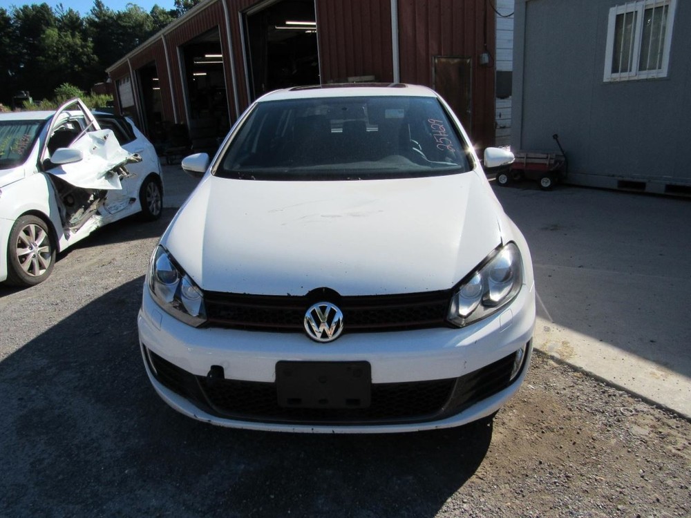 GTI 2010 Glove Box 1075849