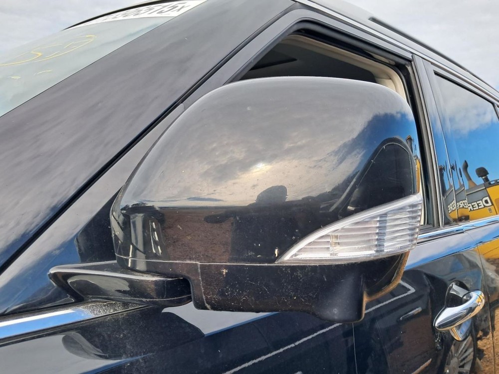 QX80 2016 Glove Box 4809024