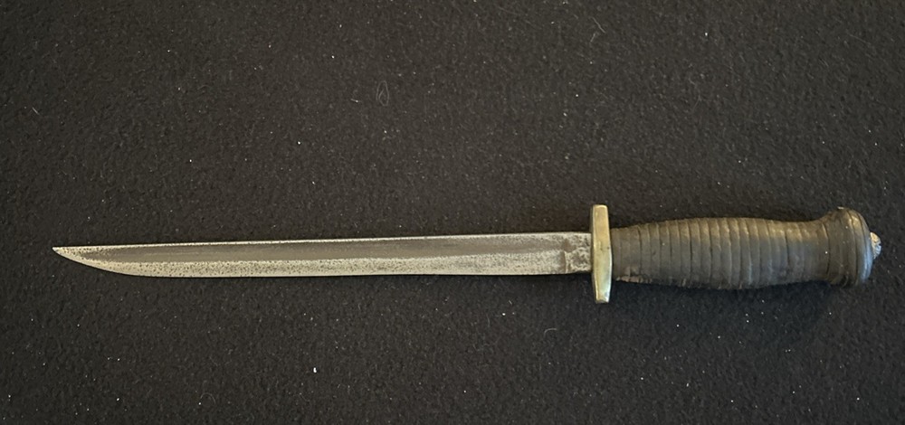 WW2? Unmarked Theater knife