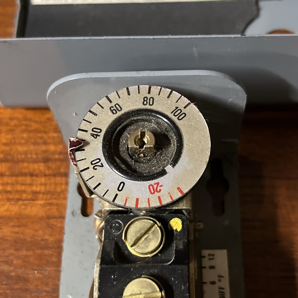 USED PENN Temperature Control A19ABC-24 (-20 -100F ) Adjustable Differential
