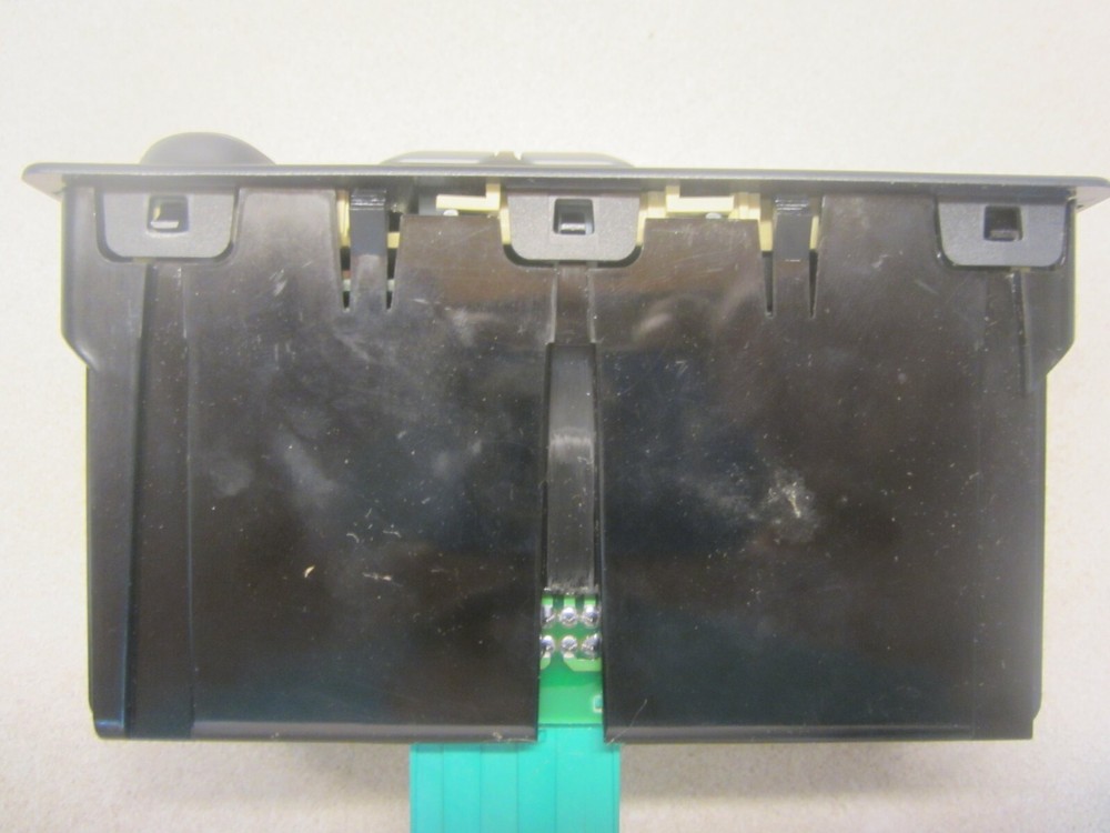 GM 16208762 Radio Receiver Control