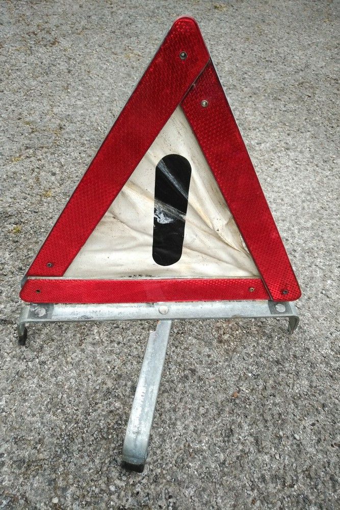 Porsche 928 OEM Warning Emergency Triangle