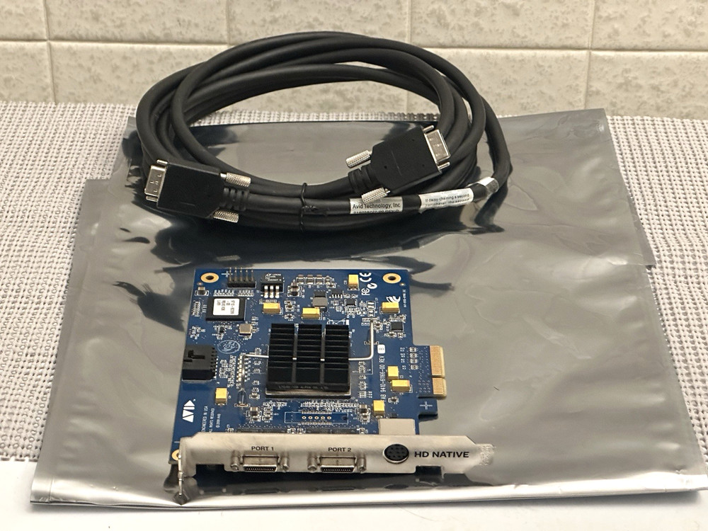 Avid Pro Tools HD Native PCIe Card with Mini DigiLink Cable