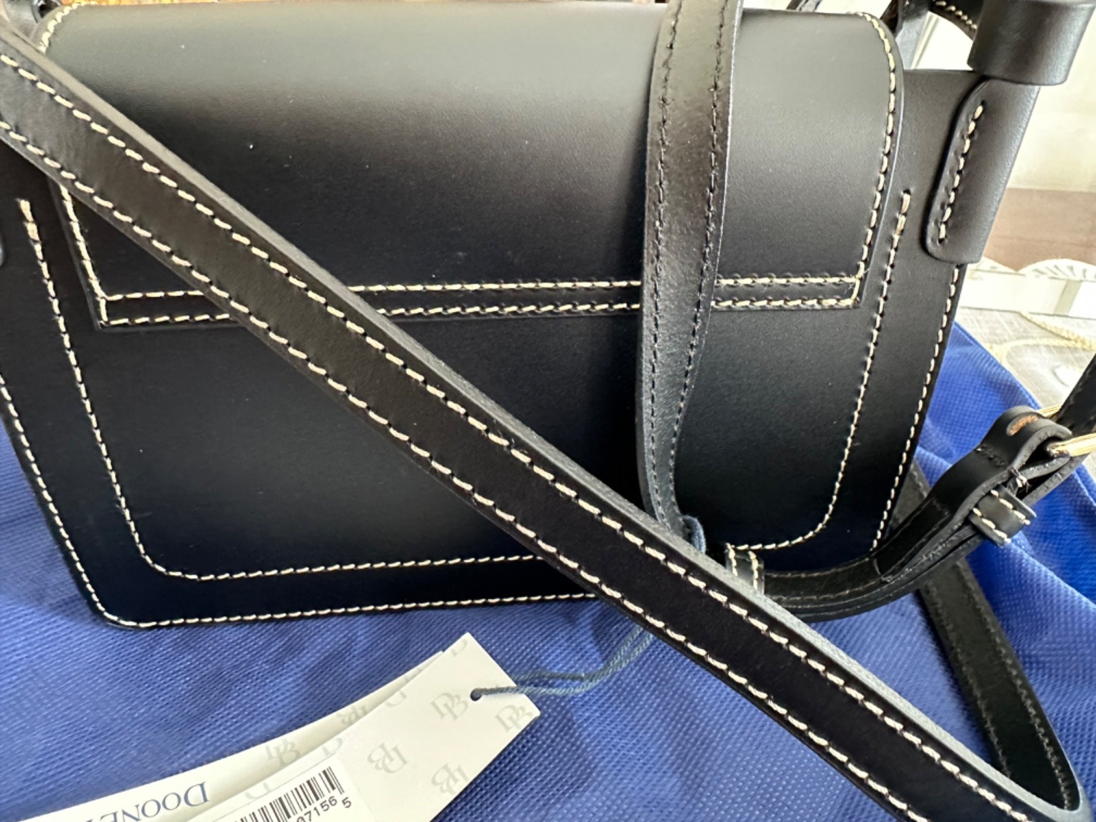 DISNEY PARKS DOONEY & BOURKE MICKEY MOUSE PINKY CROSSBODY BLACK NWT