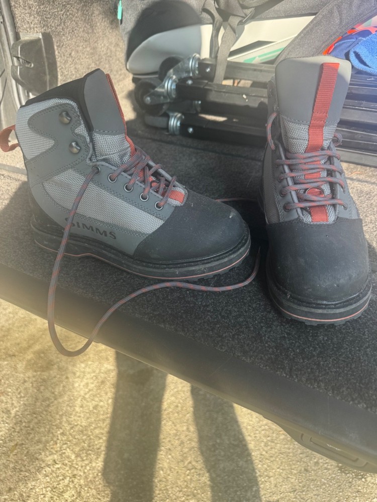 simms wading boots