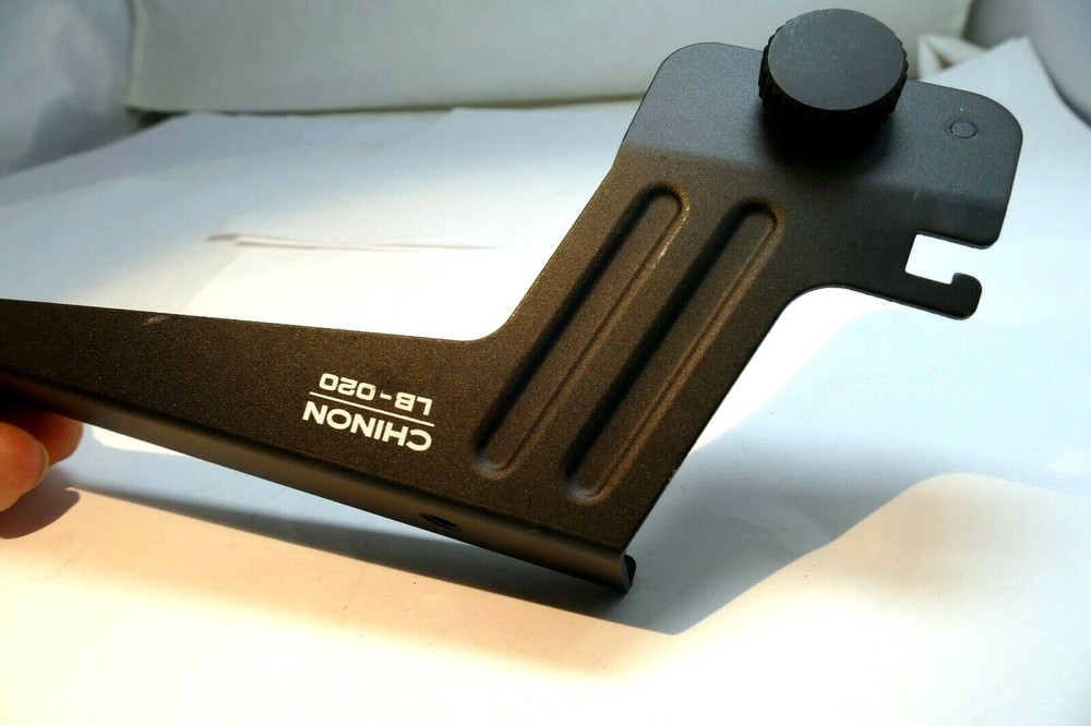 Chinon 8mm Used LB-020 light bracket